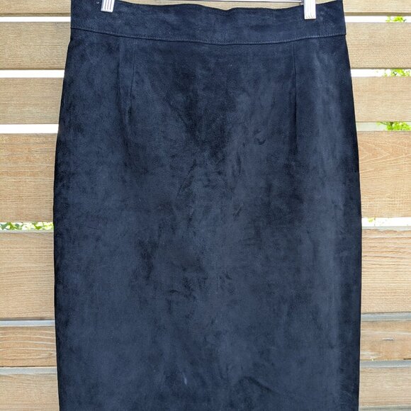 Vintage Danier Suede skirt - vtg size 16, modern 10 - Picture 1 of 7